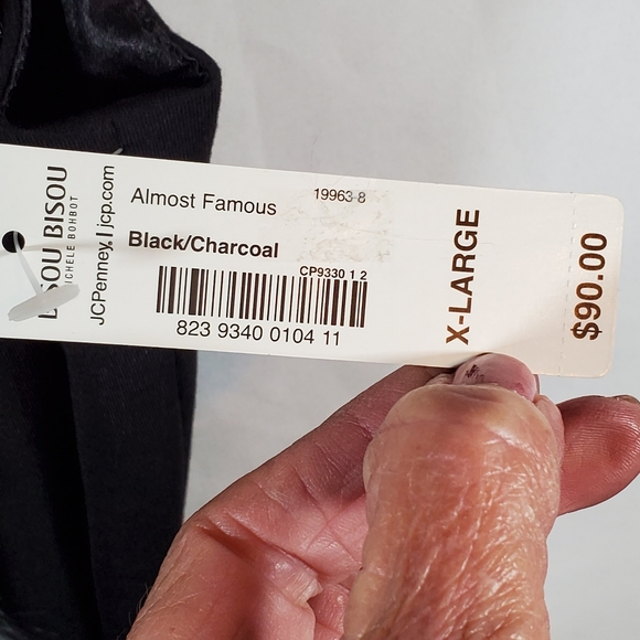 Bisou Bisou Vest NWT'S - Picture 6 of 6